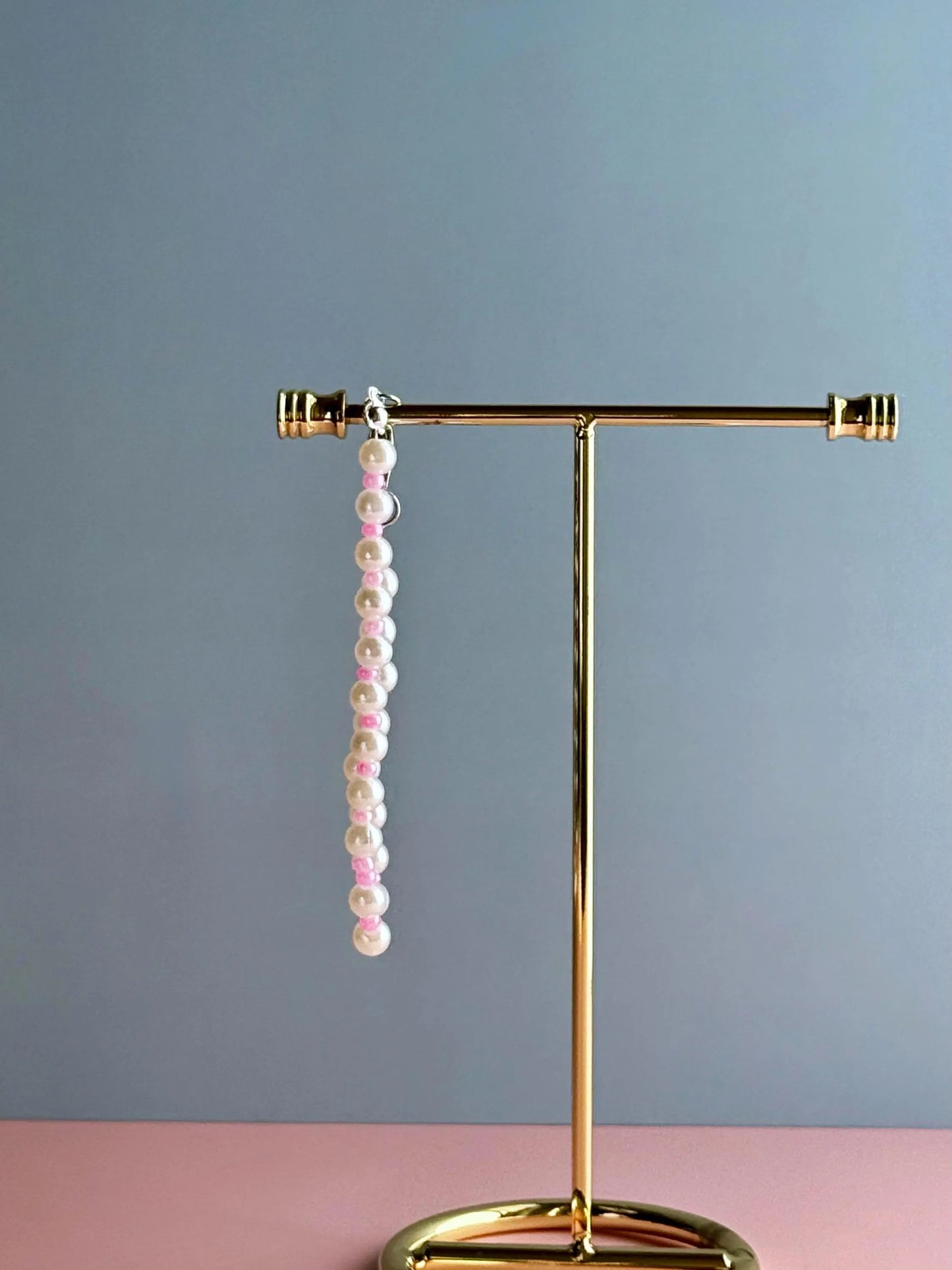 Pink and Pearl Beaded Bracelet | Dainty Pastel Bracelet with Clasp | Kawaii Soft Girl Jewelry | Handmade Gift for Her | Minimalist Aesthetic