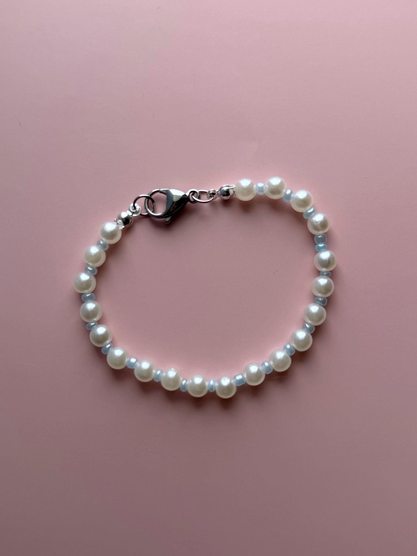 Handmade Pearl and Blue Bracelet | Clasp Bracelet | Minimalist Bracelet | Dainty Bracelet | Summer Bracelet
