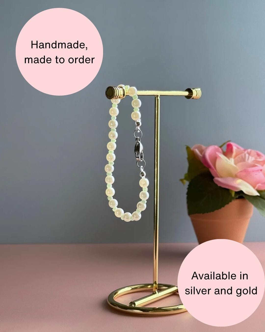 Handmade Pearl and Green Bracelet | Clasp Bracelet | Minimalist Bracelet | Dainty Bracelet | Summer Bracelet