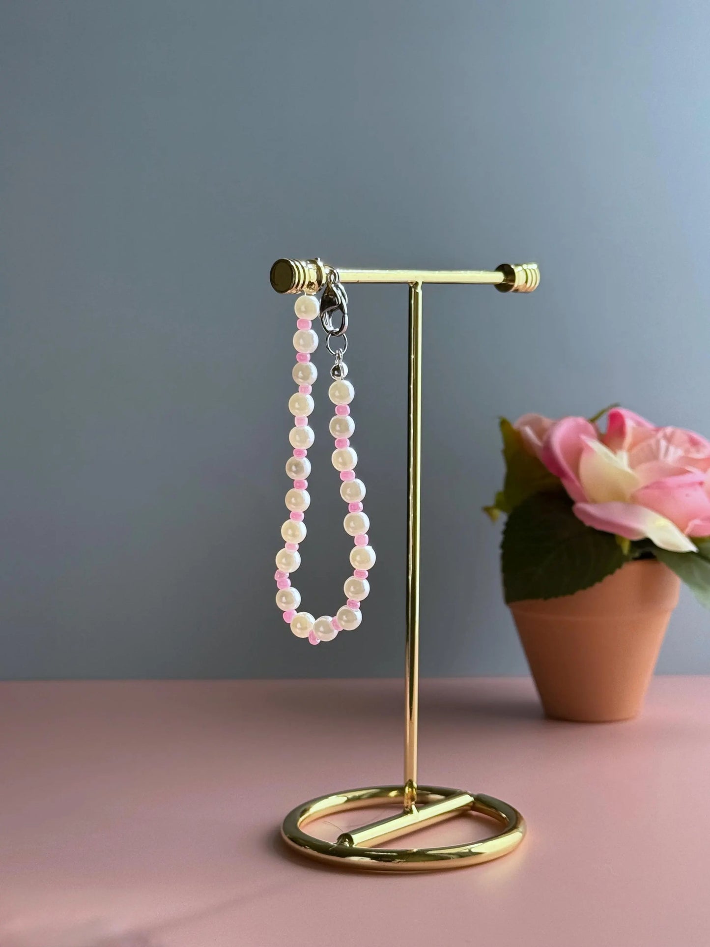 Pink and Pearl Beaded Bracelet | Dainty Pastel Bracelet with Clasp | Kawaii Soft Girl Jewelry | Handmade Gift for Her | Minimalist Aesthetic