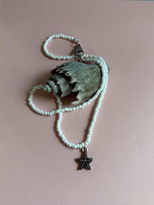 White Seed Bead Starfish Necklace | Dainty Beach Charm Choker | Coastal Boho Jewelry | Handmade Summer Necklace | Minimalist Ocean Gift